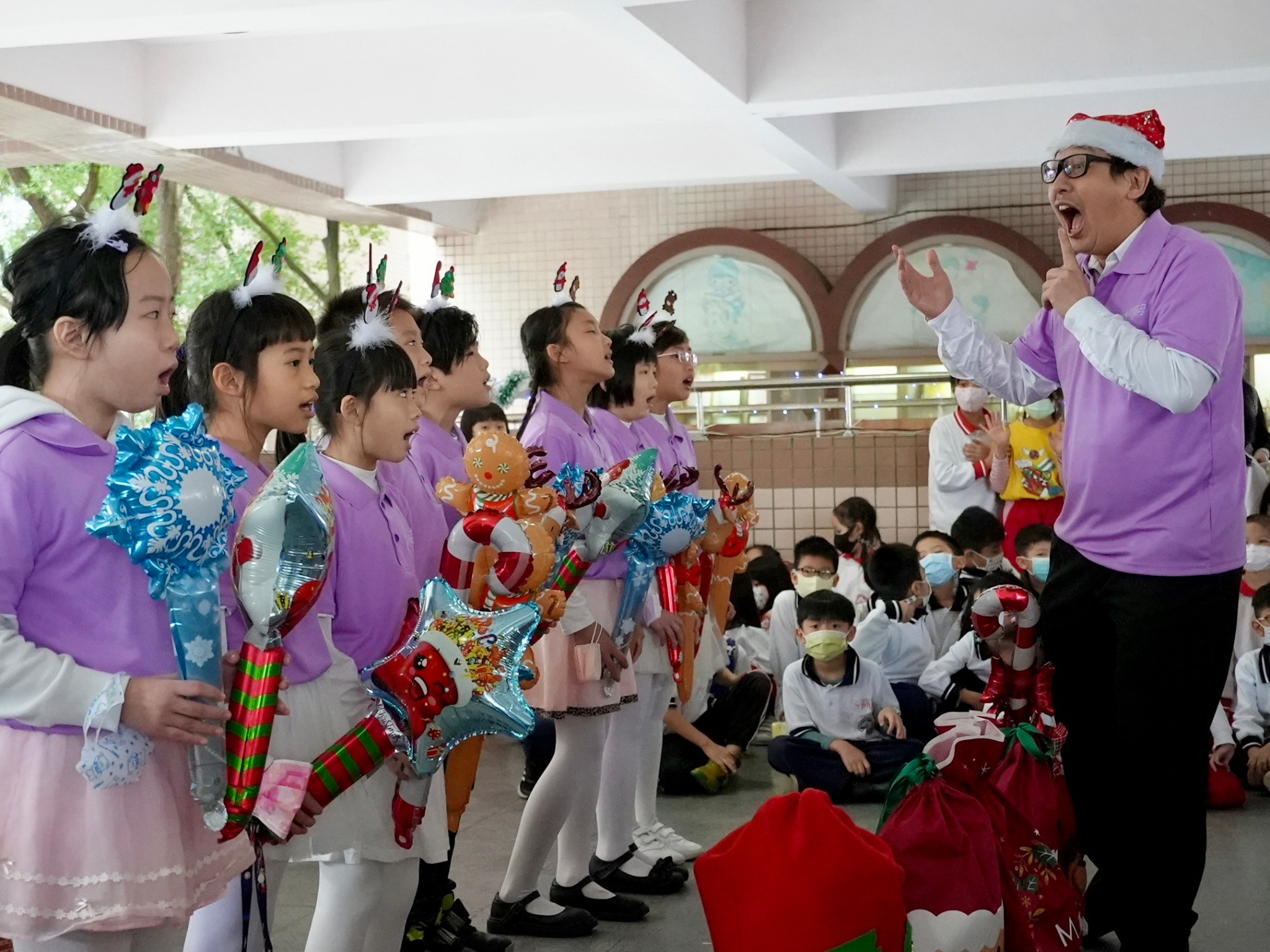 臺藝大攜手大觀國小 校園high唱慶耶誕誕
